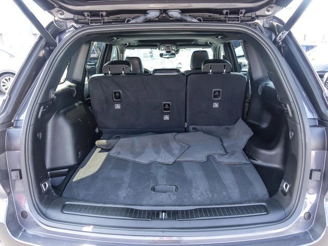 Used 2024 Jeep Grand Cherokee Altitude AWD/4WD image 27