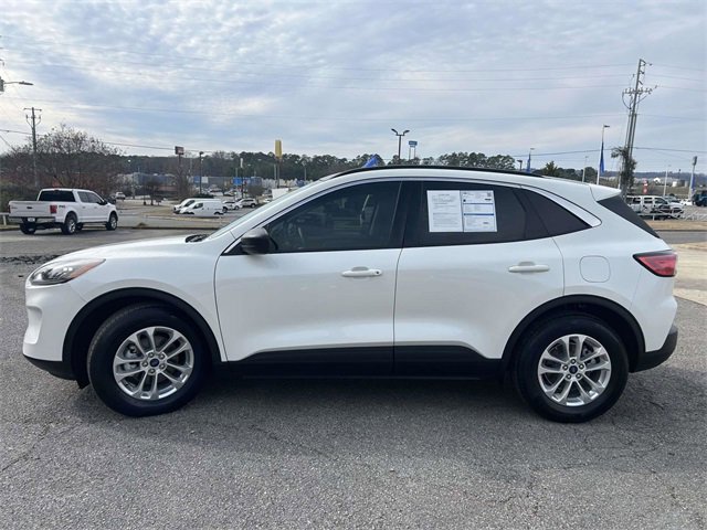 Certified 2022 Ford Escape SE w/ Convenience Package image 2