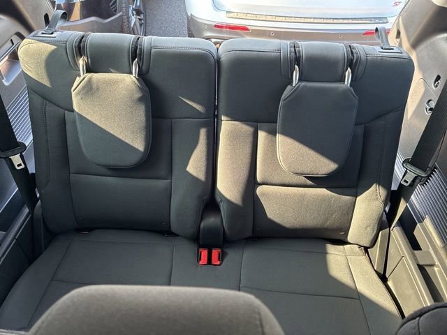 Certified 2025 Ford Explorer Active image 25