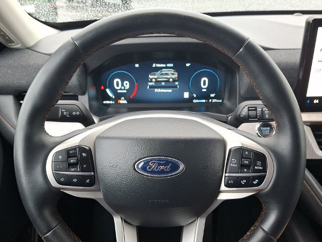 Certified 2025 Ford Explorer Active AWD/4WD image 22