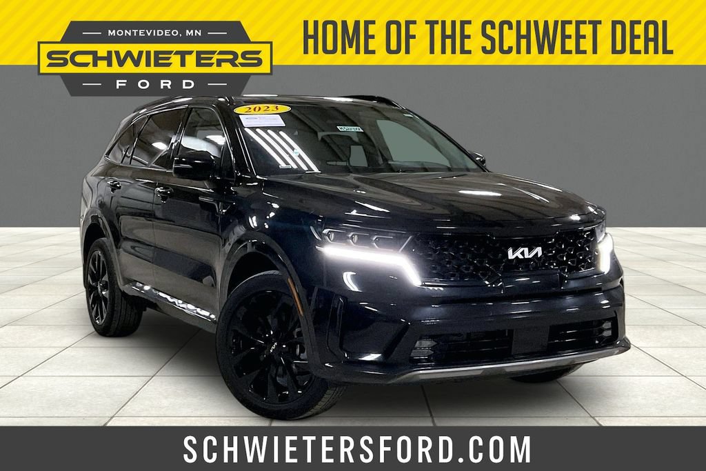 Used 2023 Kia Sorento EX AWD/4WD image 1