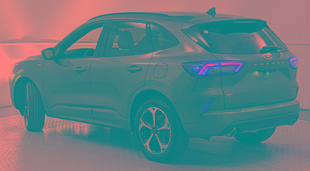 Certified 2024 Ford Escape ST-Line Elite image 4