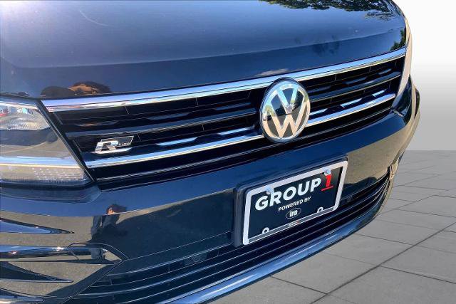 Used 2021 Volkswagen Tiguan SE R-Line AWD/4WD image 32