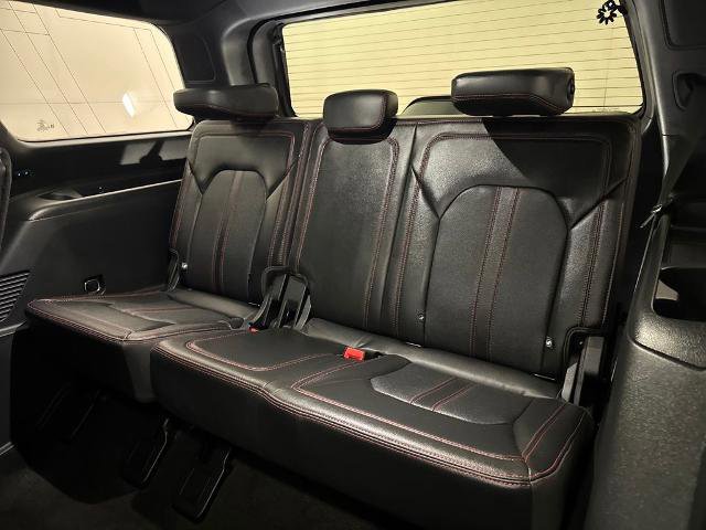 Certified 2022 Ford Expedition Limited image 37