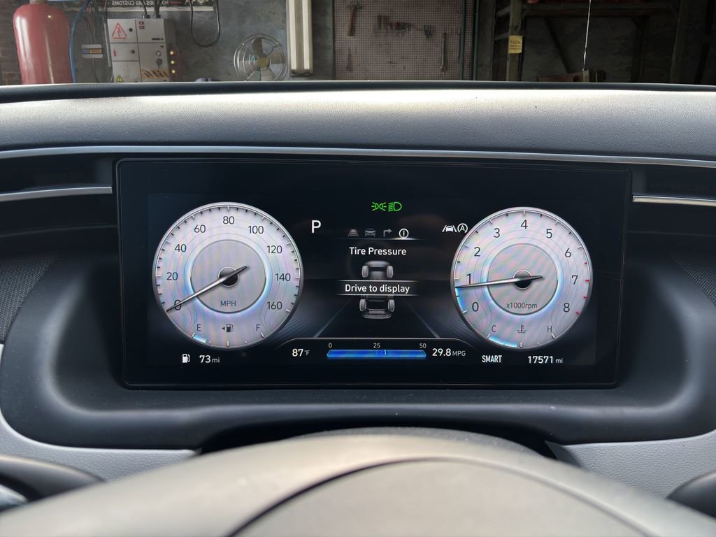 Used 2024 Hyundai Tucson Limited FWD image 21
