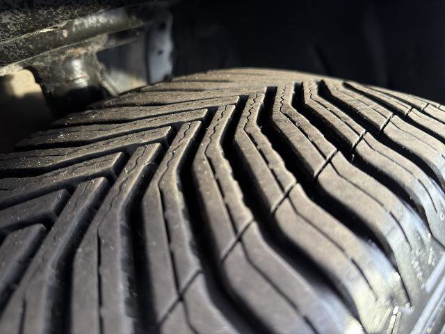 Used 2023 Toyota Highlander LE image 7