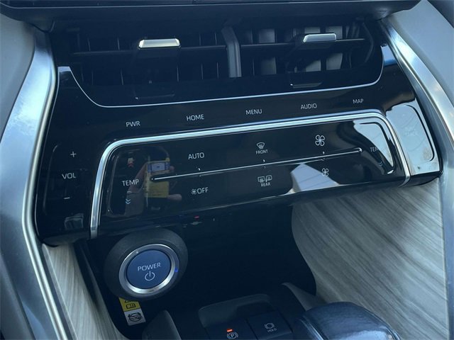 Used 2021 Toyota Venza Limited image 30