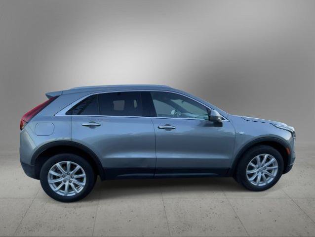 Used 2023 Cadillac XT4 Luxury w/ Cold Weather Package AWD/4WD image 10