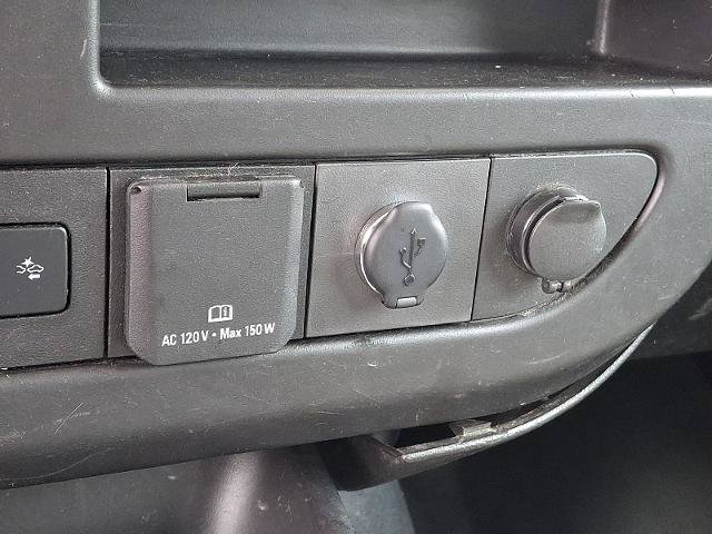 Used 2021 GMC Savana 3500 w/ Power Convenience Package RWD image 22