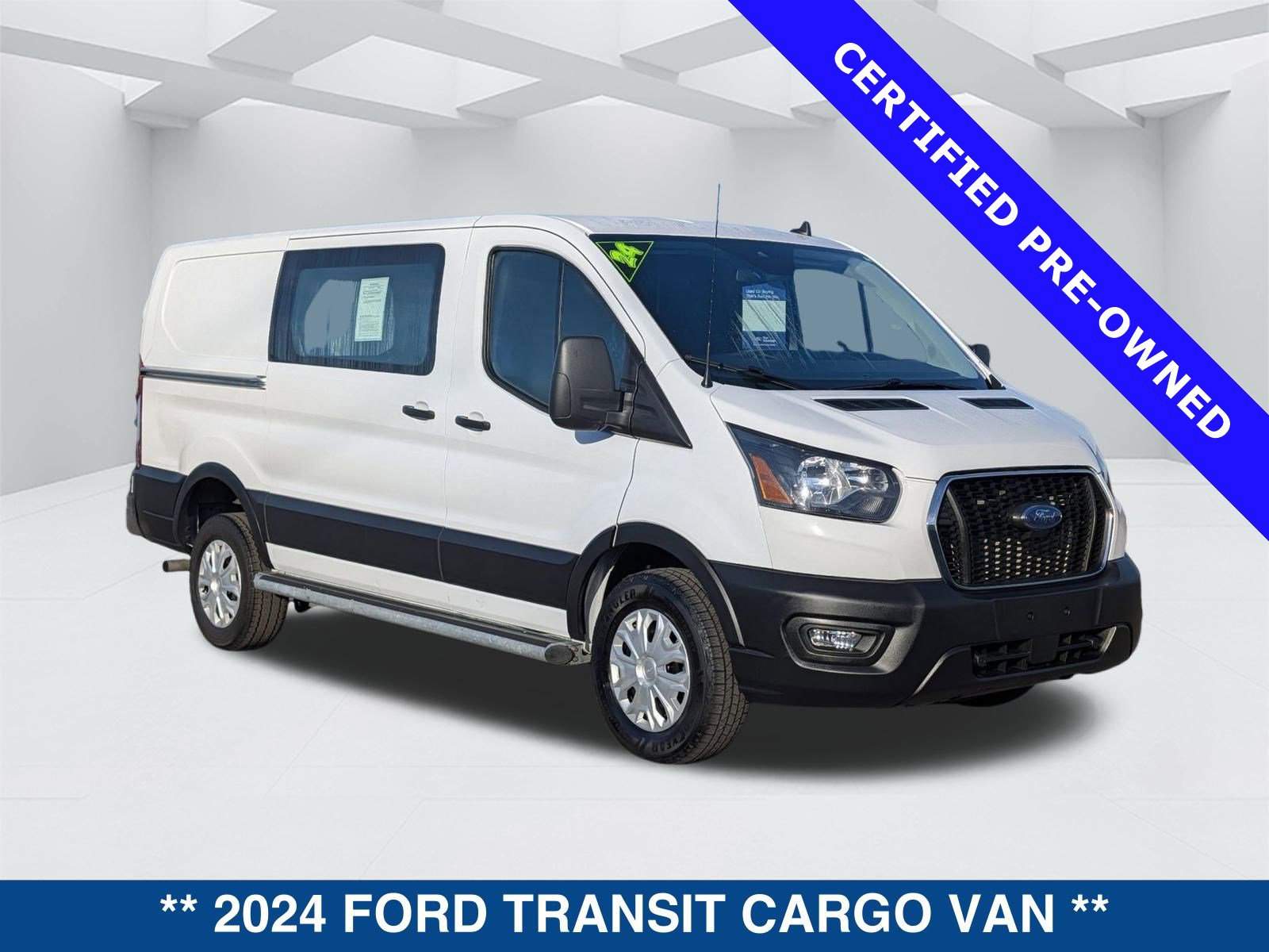 Certified 2024 Ford Transit 250 Low Roof w/ Exterior Upgrade Package RWD image 3