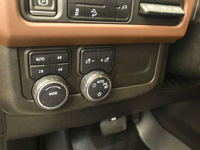 Used 2021 Chevrolet Tahoe High Country image 16