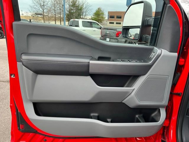 Certified 2023 Ford F250 XLT w/ 360-Degree Camera Package AWD/4WD image 13