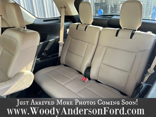 Certified 2022 Ford Explorer XLT w/ Equipment Group 202A image 8
