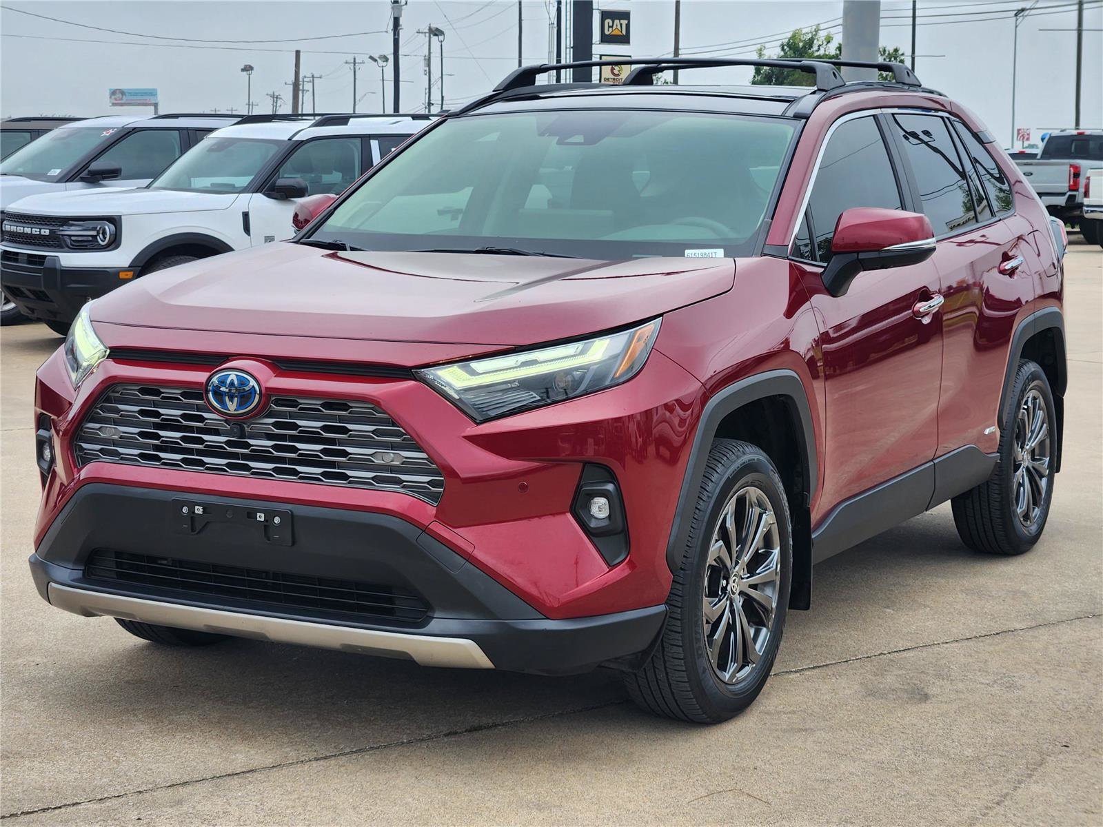 Used 2024 Toyota RAV4 Limited w/ Advanced Technology Package AWD/4WD video 3