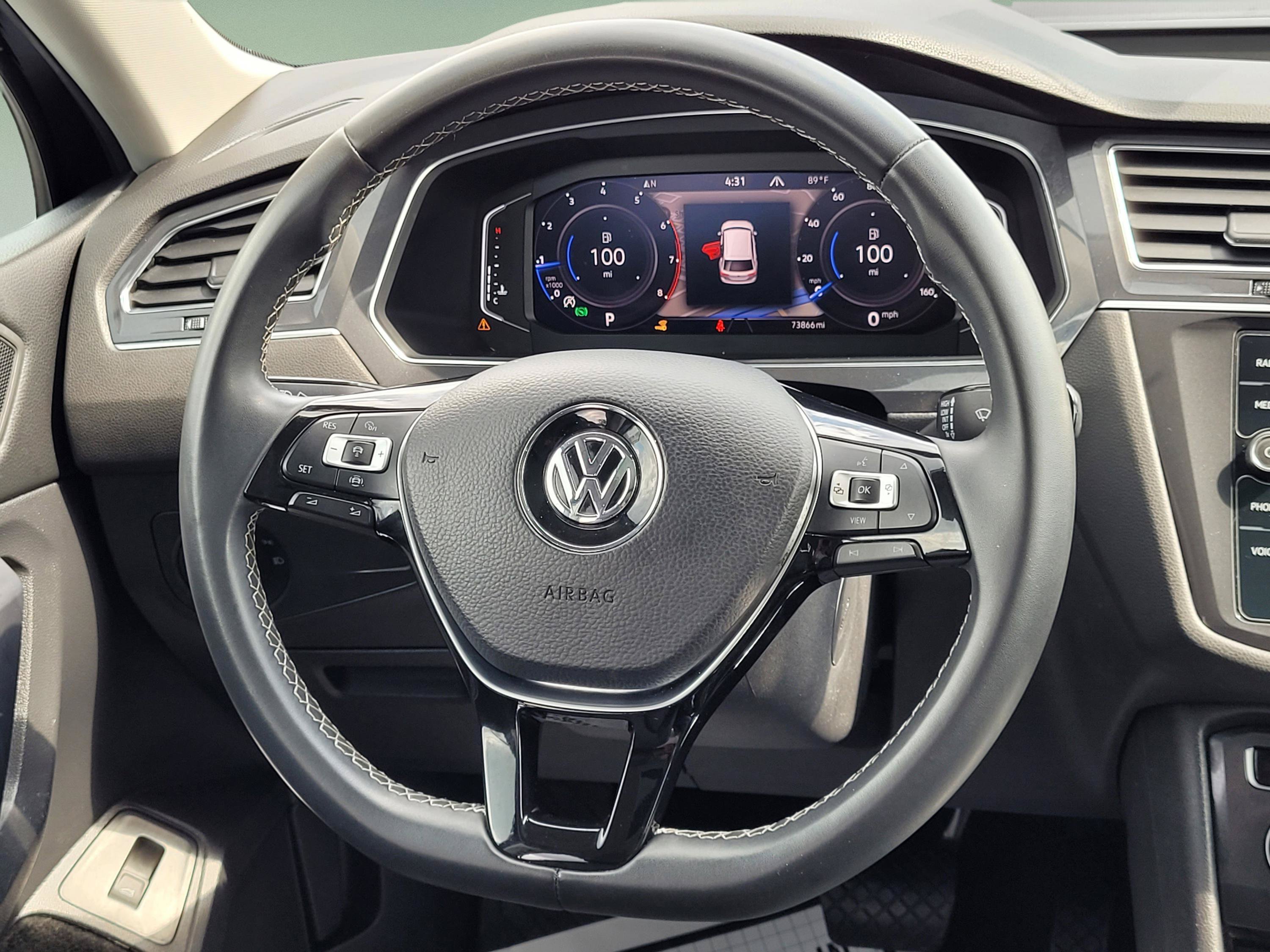 Used 2021 Volkswagen Tiguan SEL w/ 3-Row Tiguan MDO Package AWD/4WD image 12