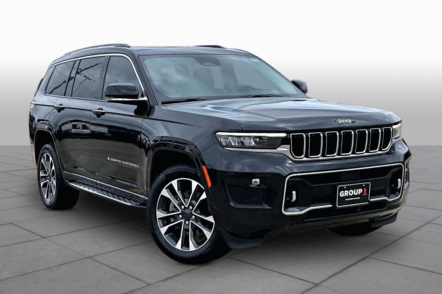 Used 2021 Jeep Grand Cherokee L Overland w/ Luxury Tech Group IV RWD image 4
