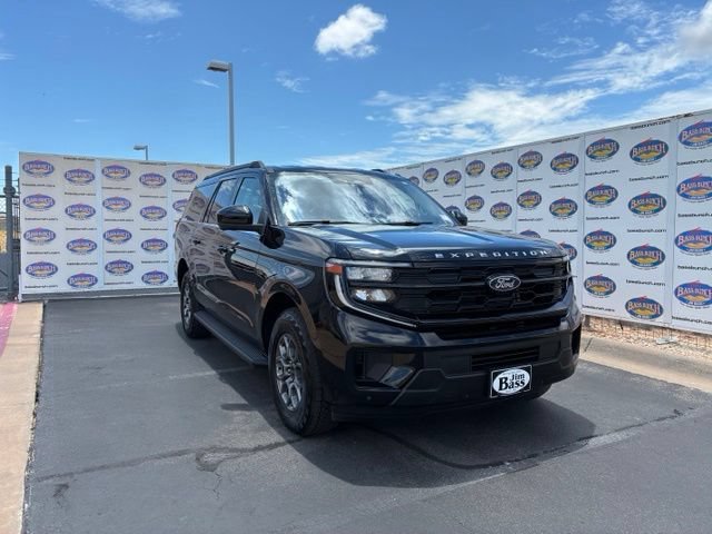 Certified 2025 Ford Expedition Max Active AWD/4WD image 2