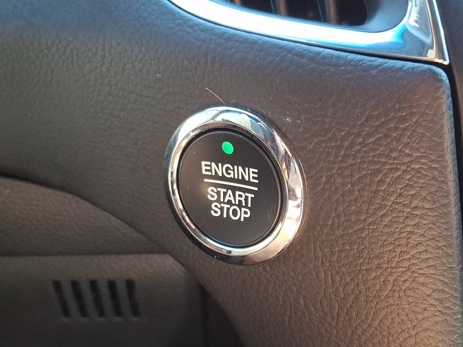 Certified 2023 Ford Edge ST AWD/4WD image 27