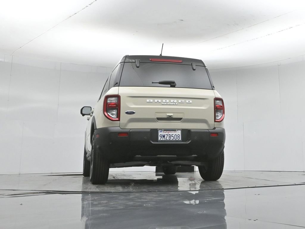 Certified 2025 Ford Bronco Sport Outer Banks w/ Outer Banks Tech Package+ AWD/4WD image 51