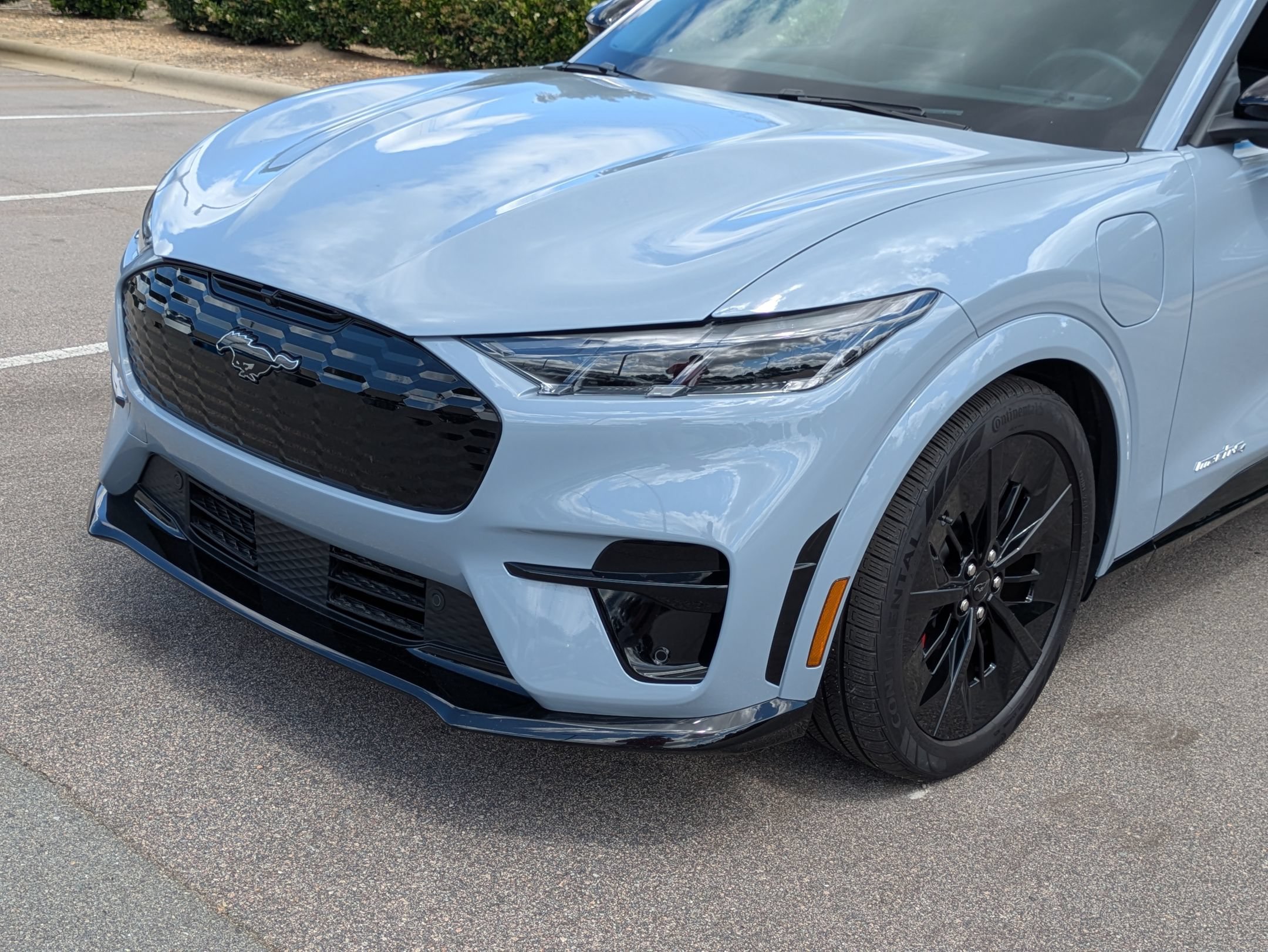 Certified 2025 Ford Mustang Mach-E GT AWD/4WD image 10