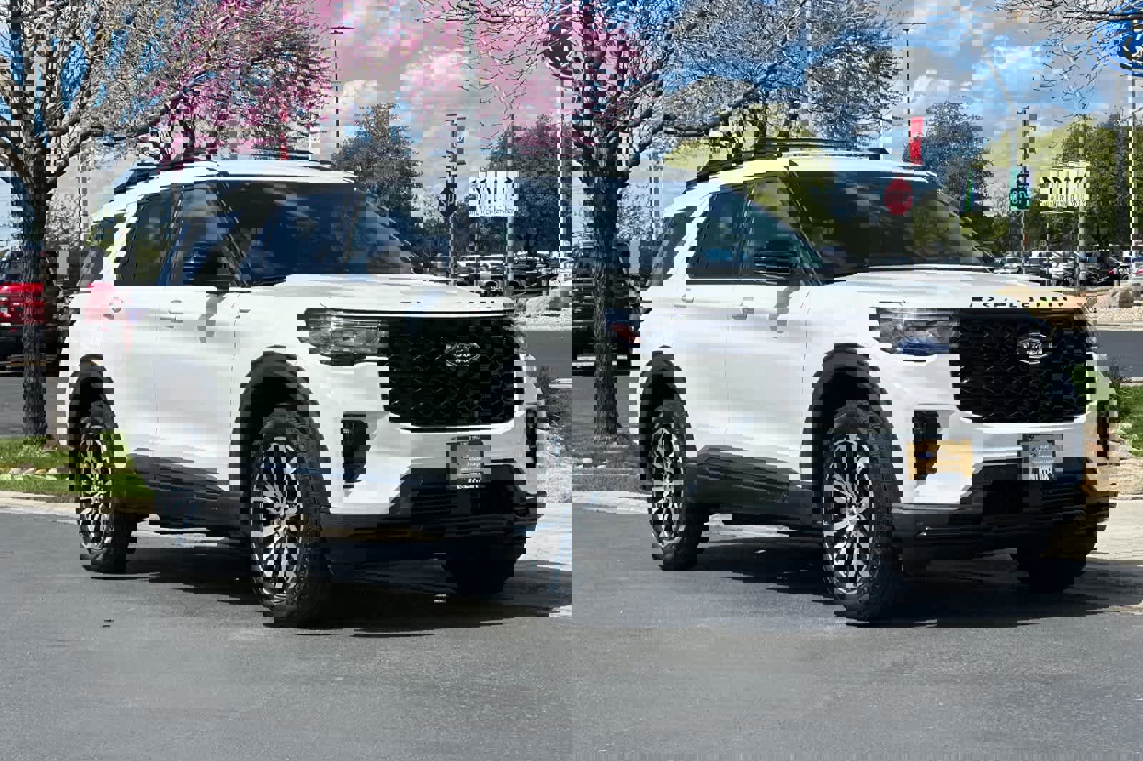 Certified 2025 Ford Explorer ST-Line image 7