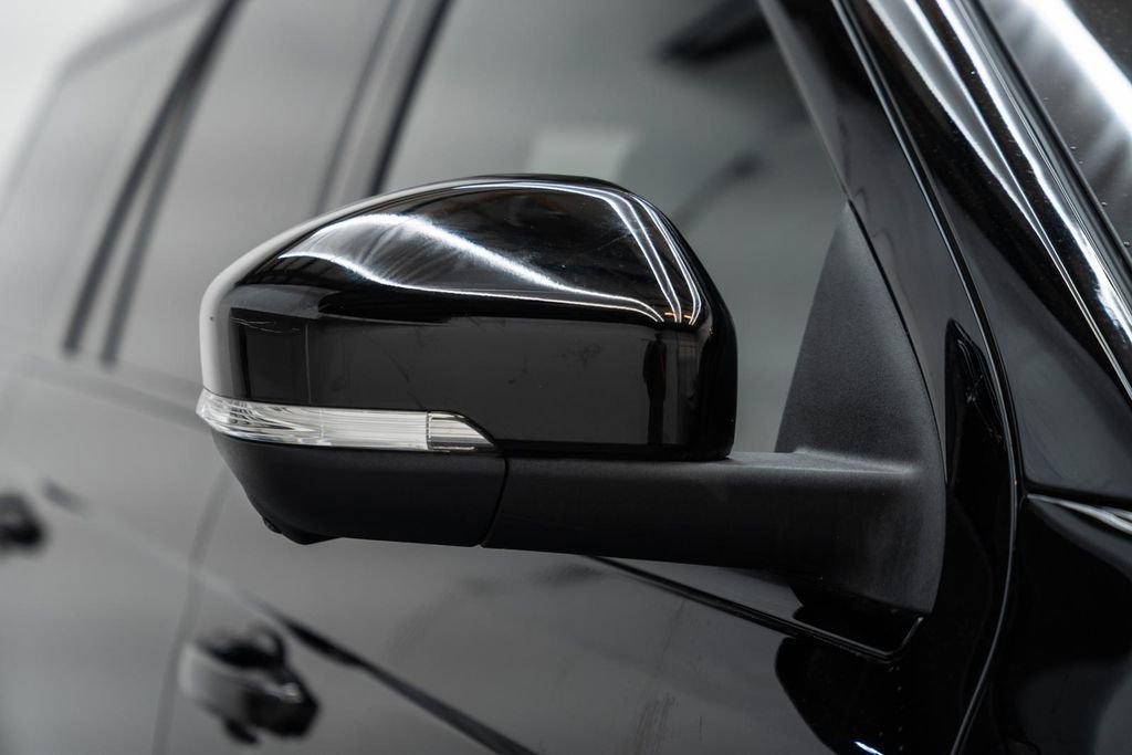 Certified 2025 Ford Expedition Tremor image 19