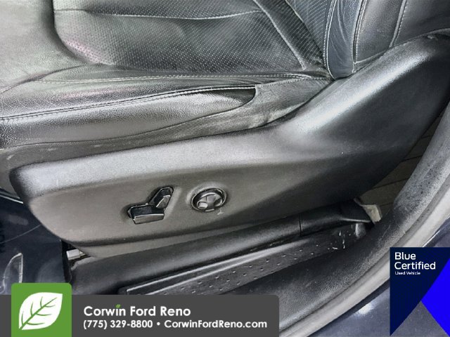 Used 2020 Chrysler Pacifica Touring-L Plus FWD image 23