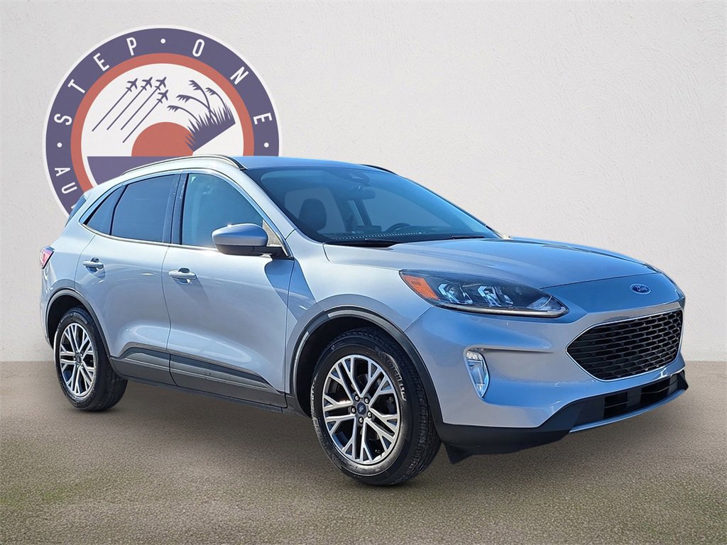 Certified 2022 Ford Escape SEL image 8