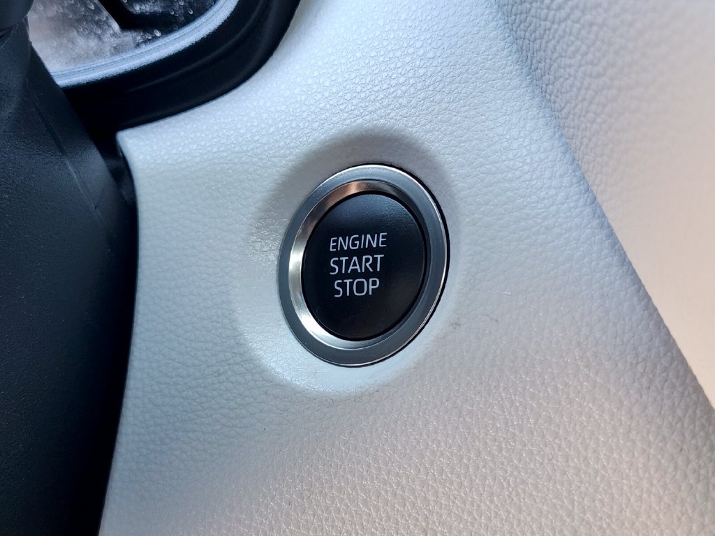 Used 2026 Toyota Corolla SE FWD image 24