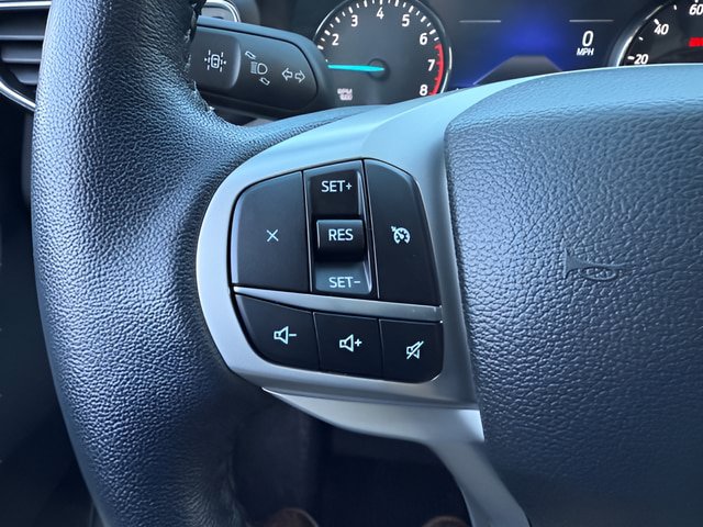 Certified 2022 Ford Explorer XLT w/ Equipment Group 202A AWD/4WD image 17