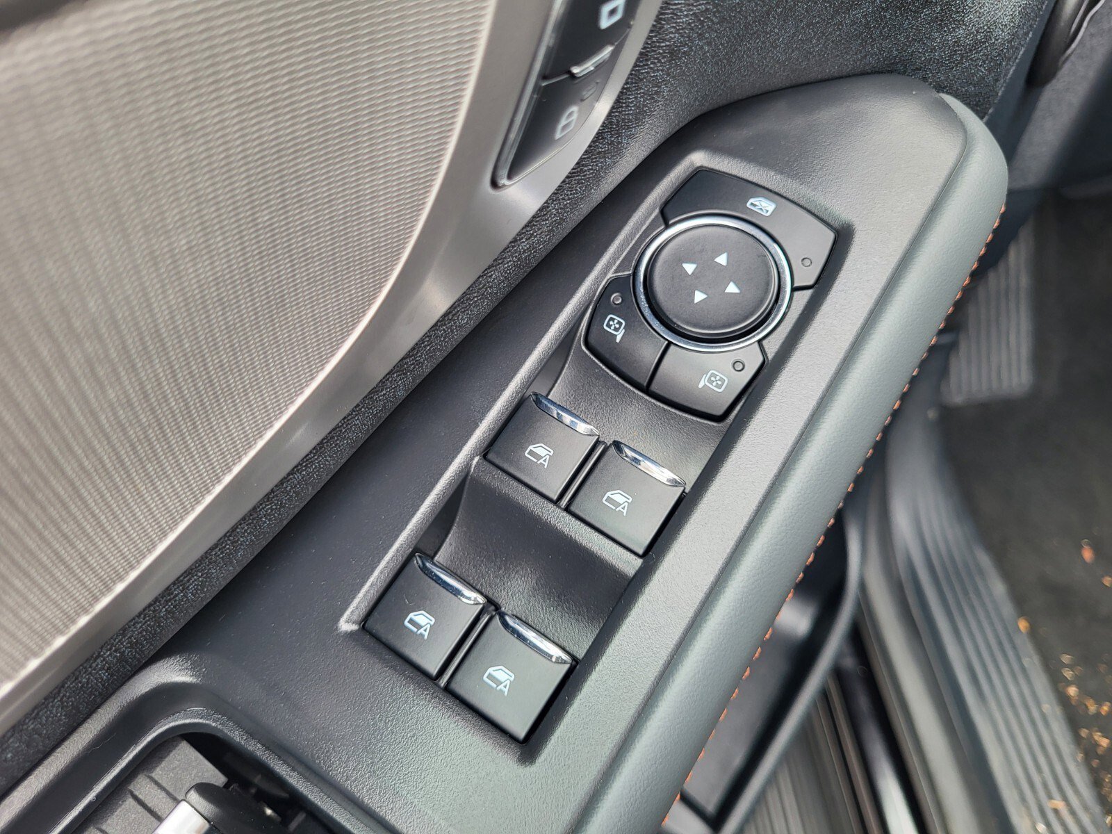 Certified 2025 Ford Expedition Active RWD image 18