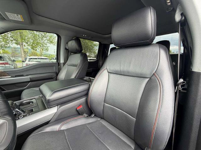 Certified 2022 Ford Escape SE AWD/4WD image 12