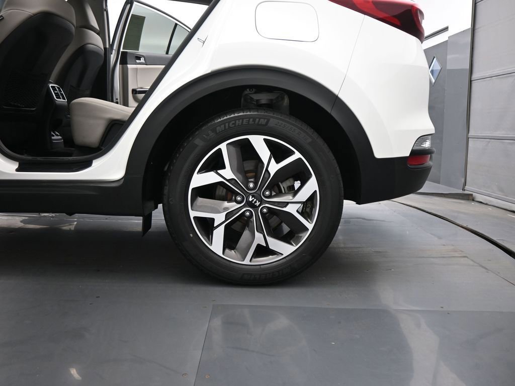 Used 2020 Kia Sportage EX image 48