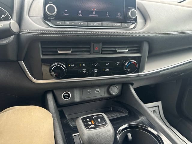 Used 2023 Nissan Rogue S FWD image 33