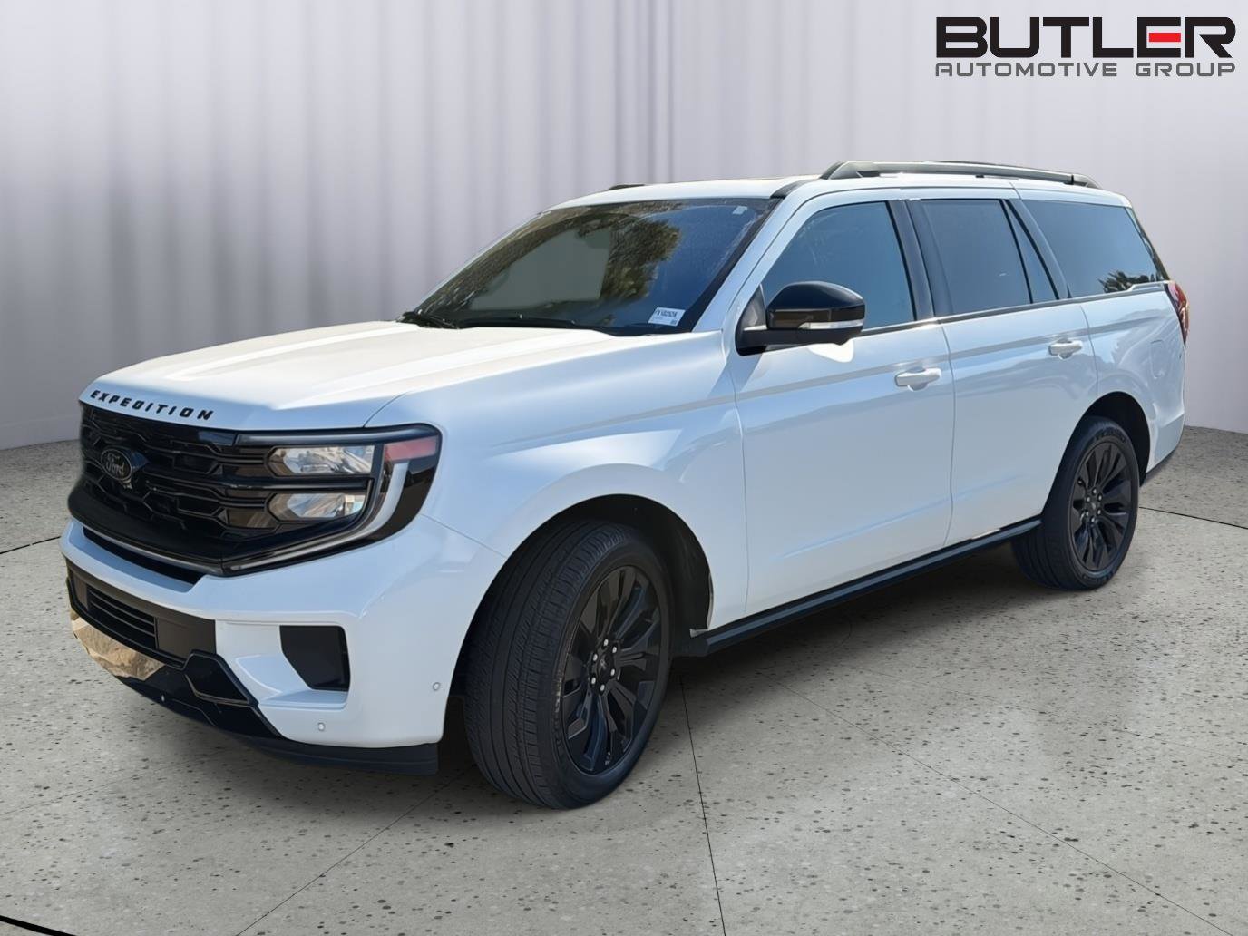 Certified 2025 Ford Expedition Platinum w/ Stealth Appearance Package AWD/4WD image 1