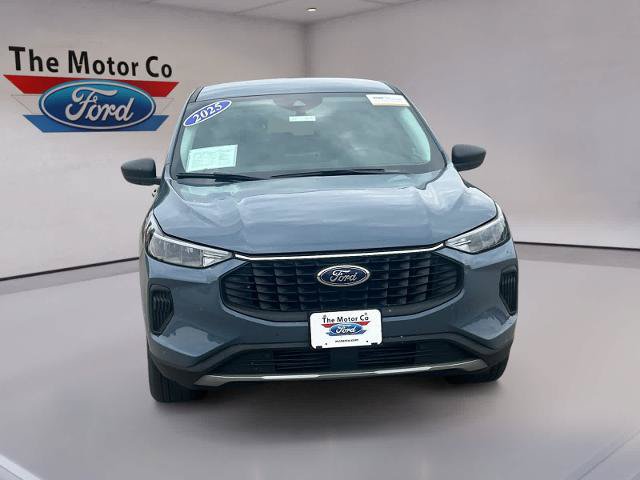 Certified 2025 Ford Escape Active AWD/4WD image 2