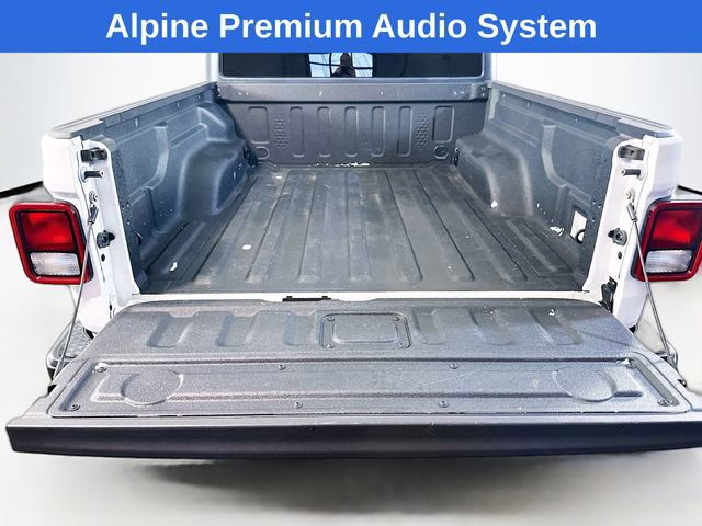 Used 2020 Jeep Gladiator Sport w/ Quick Order Package 24S image 13