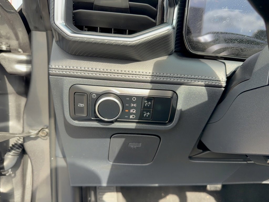 Certified 2024 Ford Mustang Premium image 27