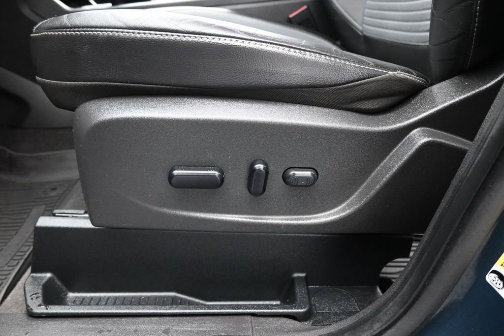 Certified 2019 Ford Escape SE AWD/4WD image 11