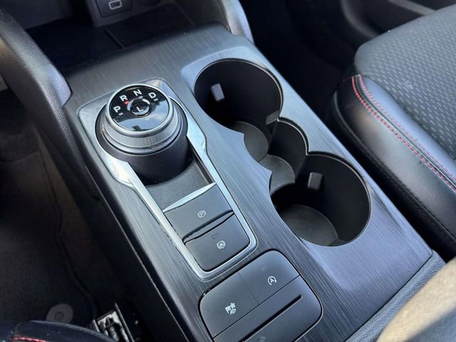 Certified 2025 Ford Escape ST-Line Select AWD/4WD image 26