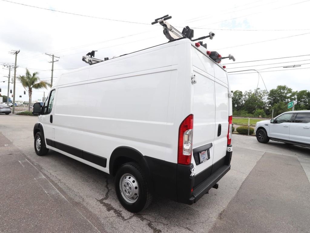 Used 2021 RAM ProMaster 2500 w/ Convenience Group image 3