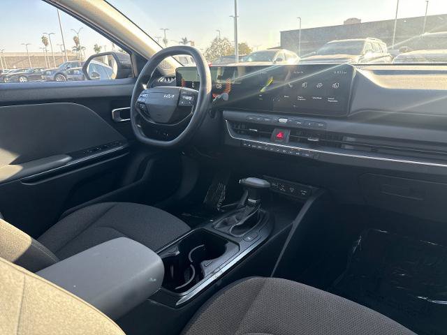 Used 2025 Kia K4 FWD image 13