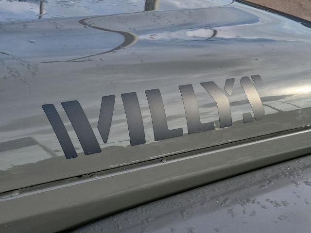 Used 2022 Jeep Gladiator Sport image 9