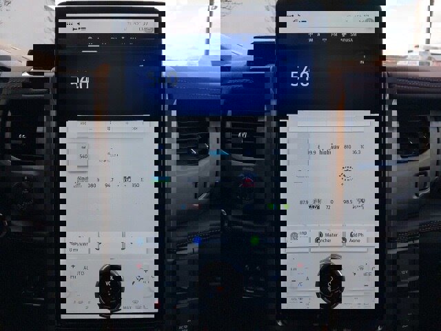 Certified 2022 Ford F150 Lightning Lariat w/ Equipment Group 511A High image 19