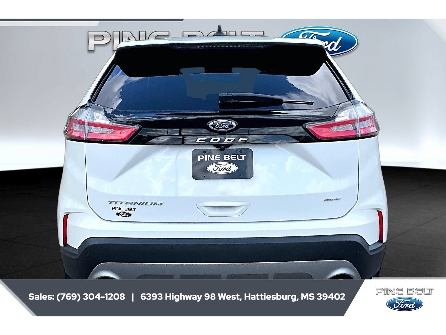 Certified 2023 Ford Edge Titanium AWD/4WD image 4