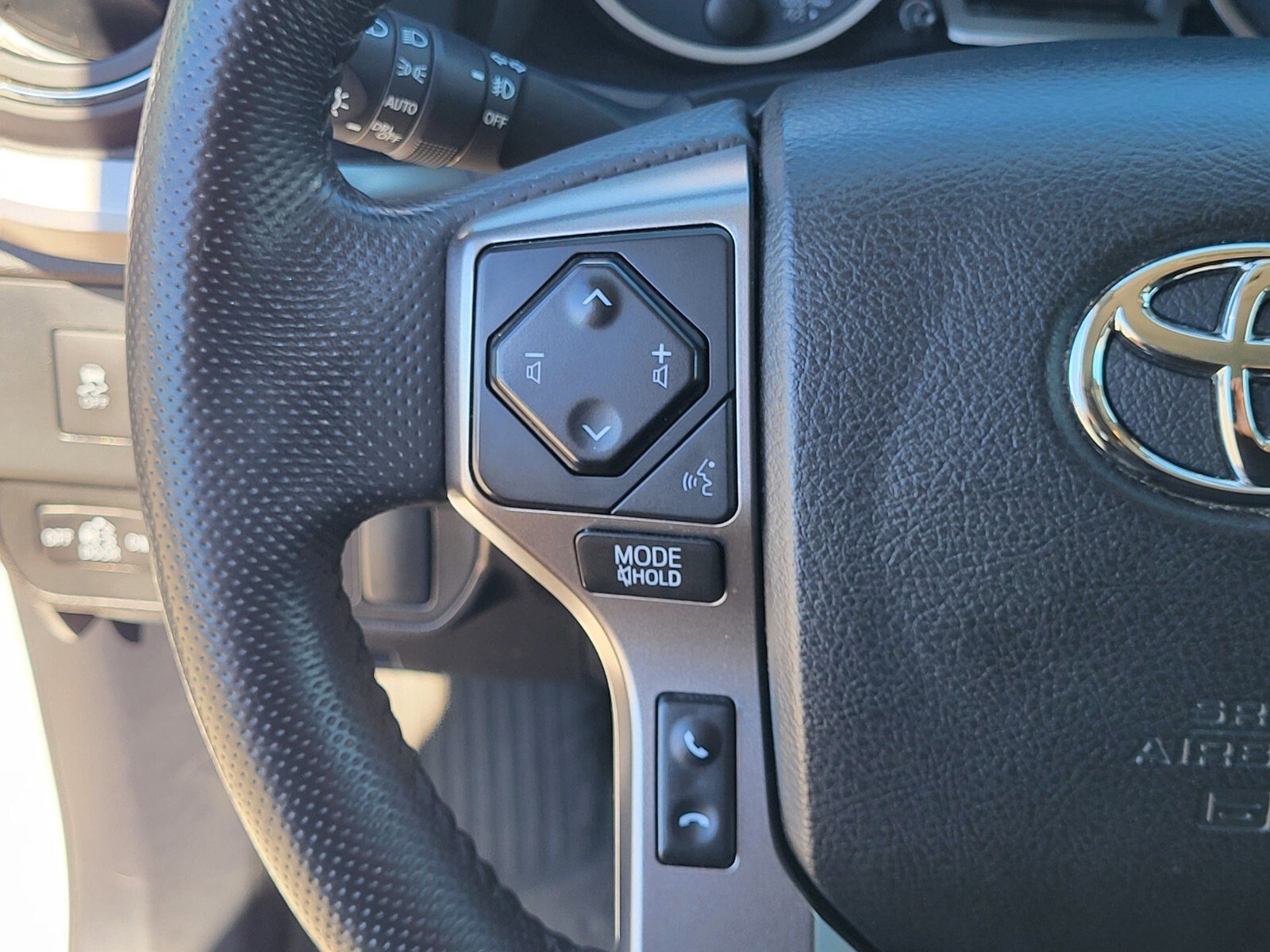 Used 2023 Toyota Tacoma SR5 image 27