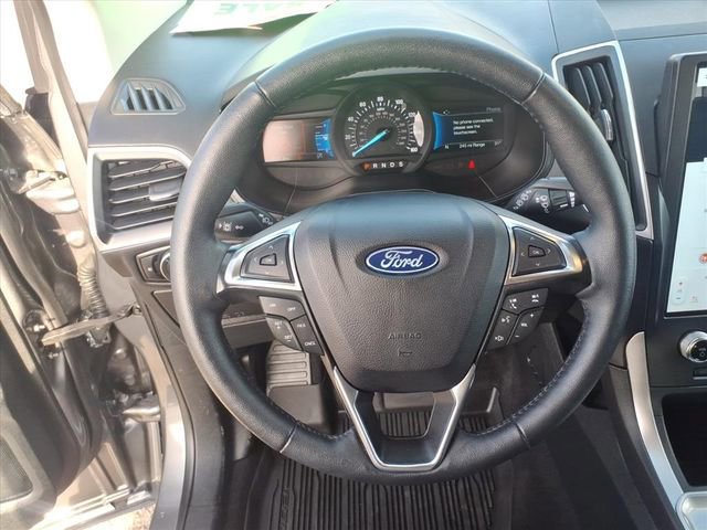 Certified 2024 Ford Edge SEL w/ Convenience Package image 18