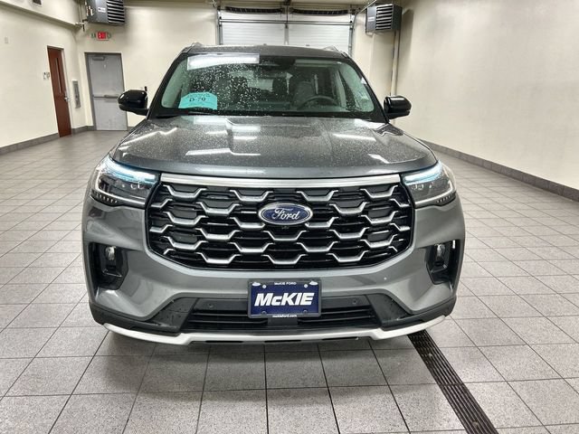 Certified 2025 Ford Explorer Platinum w/ Ultimate Package AWD/4WD image 2