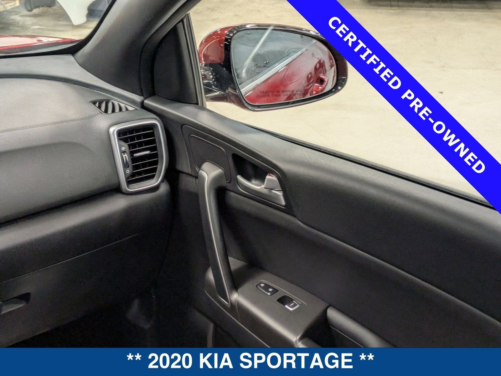 Used 2020 Kia Sportage S image 16