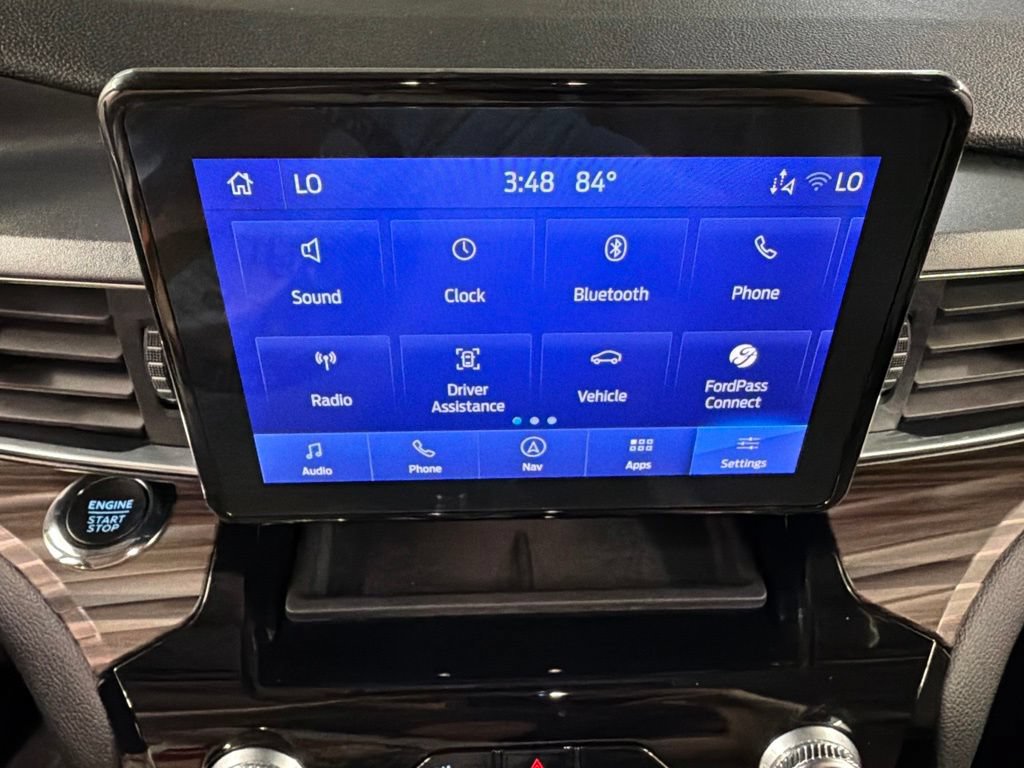 Certified 2024 Ford Explorer Limited AWD/4WD image 9
